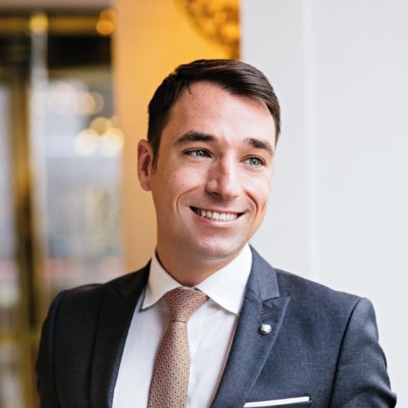 thomas mattei le bristol paris